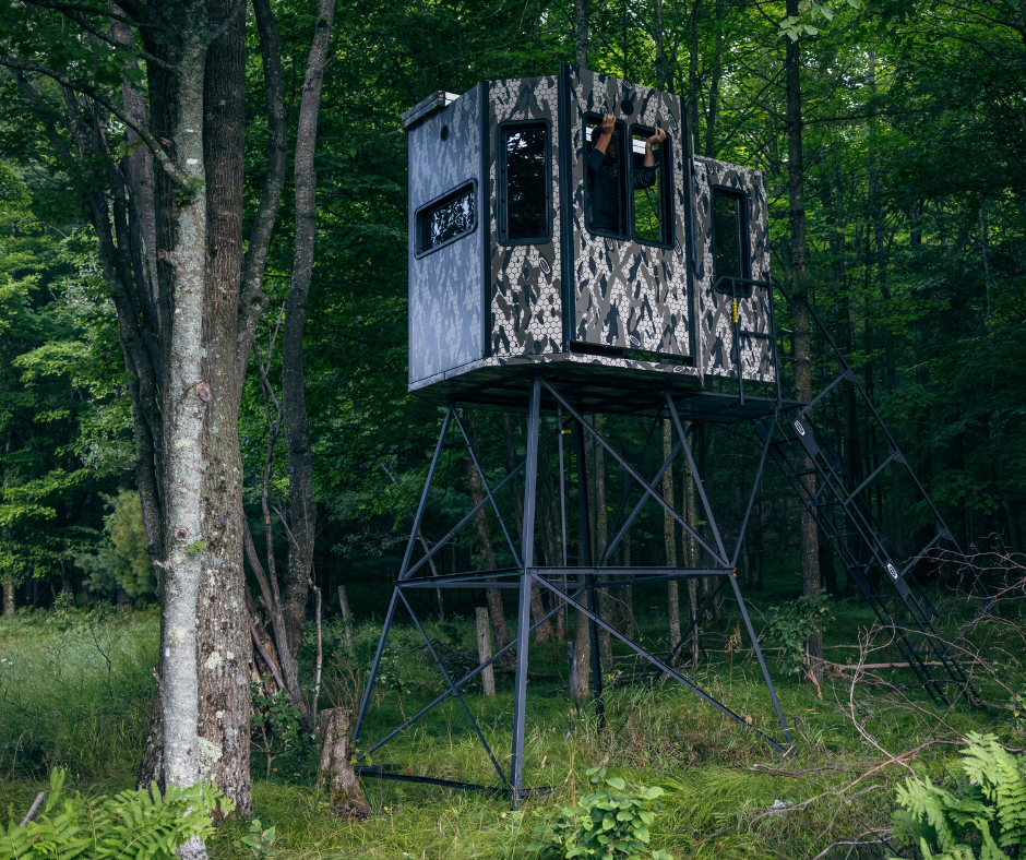 Orion 68VT - Modular Archery Deer Hunting Blind with Tinted Windows