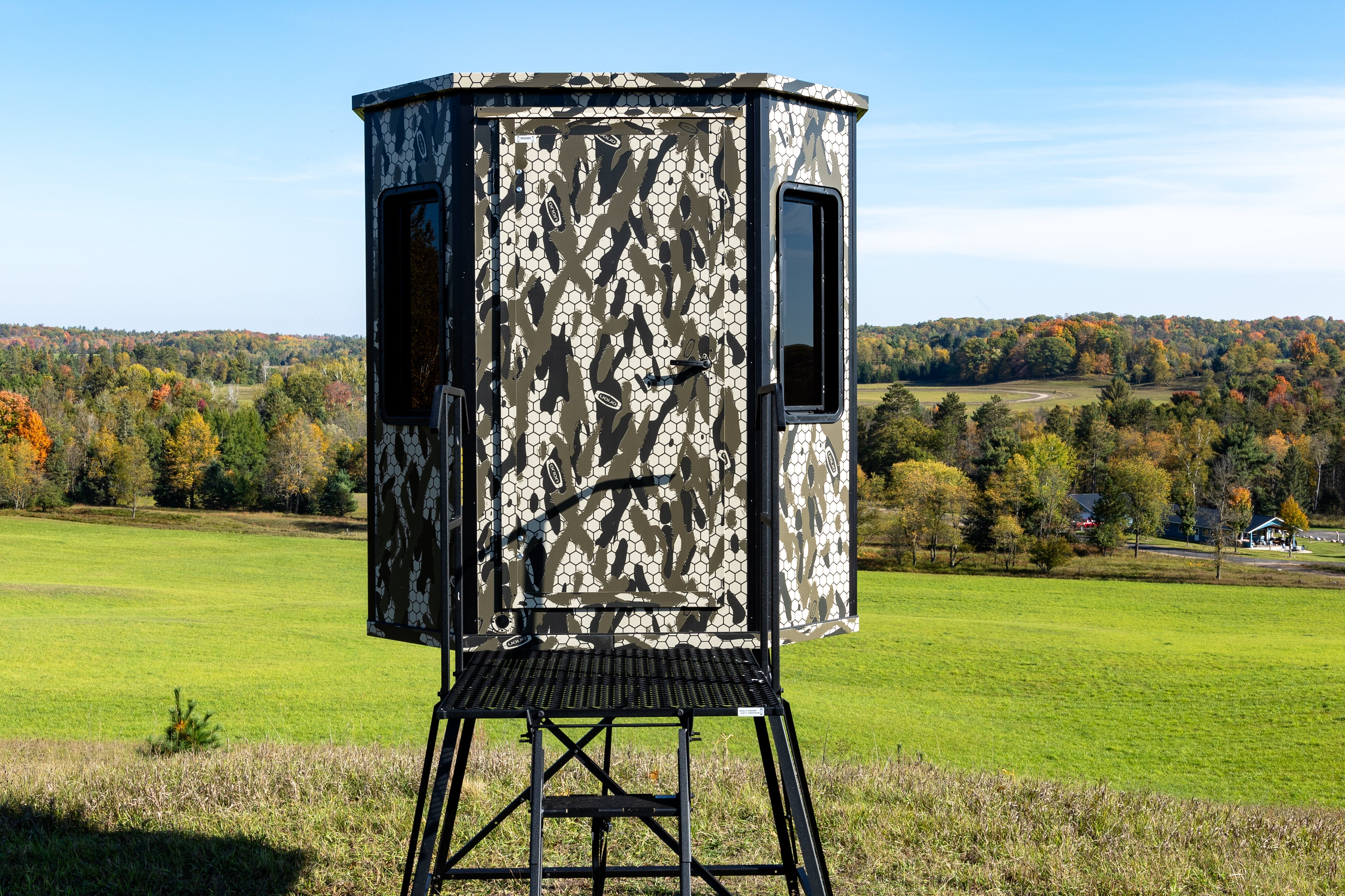 Orion 68T - Modular Deer Hunting Blind with Tinted Windows